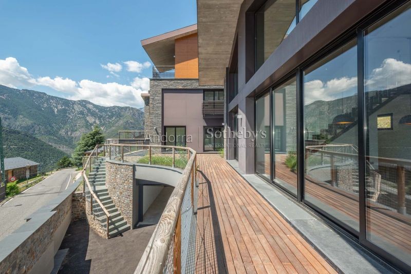 buy flat in Juberri real estate agency Juberri